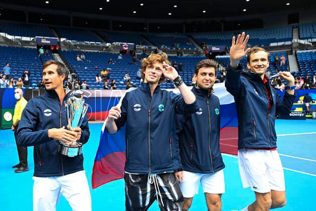 TENNIS ATP, Tennis Herren CUP, Members of the Russian ATP Cup team celebrate after winning the ATP Cup Final against Italy at Melbourne Park in Melbourne, Sunday, February 7, 2021 .( NO ARCHIVING, EDITORIAL USE ONLY, NO USE IN BOOKS WITHOUT CONSENT MELBOURNE VIC AUSTRALIA  Copyright: xDEANxLEWINSx 20210207001518862377