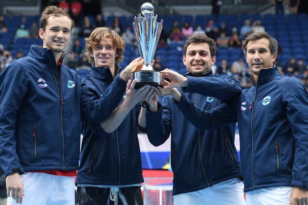 TENNIS ATP, Tennis Herren CUP, Team Russia hold the trophy after winning the ATP Cup final against Team Italy on Rod Laver Arena at Melbourne Park in Melbourne, Sunday, February 7, 2021. ( NO ARCHIVING, EDITORIAL USE ONLY, NO USE IN BOOKS WITHOUT CONSENT MELBOURNE VIC AUSTRALIA  Copyright: xDEANxLEWINSx 20210207001518871390