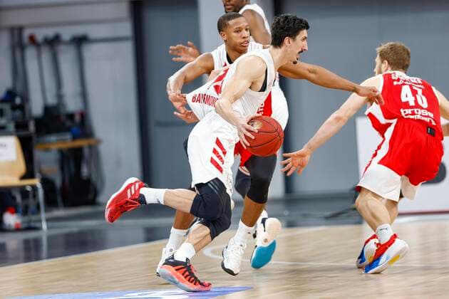 Nihad Djedovic (Bayern München, 14) Brose Bamberg - Bayern München - easyCredit-BBL - Basketball Bundesliga - Basketball Saison 2020 21 - 20. Spieltag, 07.02.2021 Bamberg, Brose Arena ASV-Autoren-Nummer: 4026335 Copyright: DanielxLöb