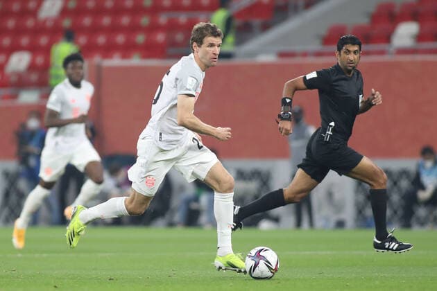 FuÃŸball, FIFA Klub-WM, al Ahly SC Kairo - FC Bayern MÃ¼nchen DOHA, QATAR - FEBRUARY 08: Thomas MÃ¼ller of FC Bayern Muenchen during the semi-final match between Al Ahly SC and FC Bayern Muenchen at Ahmad Bin Ali Stadium on February 8, 2021 in Doha, Qatar. (Photo by Colin McPhedran) SPO, SOC, FOC  Copyright: xColinxMcPhedran