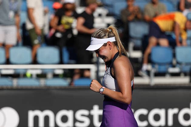 (210209) -- MELBOURNE, Feb. 9, 2021 -- Donna Vekic of Croatia celebrates during the women s singles first round match between Donna Vekic of Croatia and Wang Yafan of China at the Australian Open in Melbourne Park, Melbourne, Australia on Feb. 9, 2021. Bai Xuefei) (SP)AUSTRALIA-MELBOURNE-TENNIS-AUSTRALIAN OPEN-DAY 2 BaixXuefeihujingchen 
