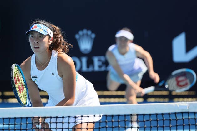 February 10, 2021: Ena SHIBAHARA of Japan in action with new doubles partner Shuko AOYAMA against Asia MUHAMMAD and Jessica PEGULA of the USA in a 1st round match on day 3 of the 2021 Australian Open in Melbourne, Australia. Cal Media. Melbourne Australia - ZUMAc04_ 20210210_zaf_c04_026 Copyright: xSydneyxLowx