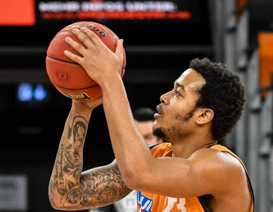 GER, BBL, ratiopharm ulm vs FC Bayern München Muenchen 09.02.2021, ratiopharm arena, Neu-Ulm, GER, BBL, ratiopharm ulm vs FC Bayern München Muenchen, im Bild Troy Caupain (Ulm, 23)
