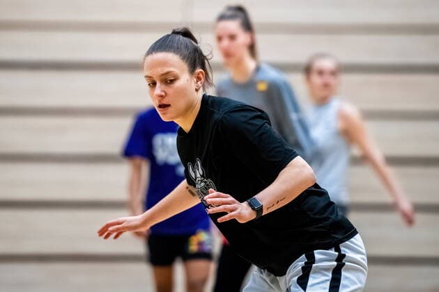 Laura Schinkel (07, GISA Lions SV Halle) GISA Lions SV Halle Training Basketball - 1. Bundesliga - ERDGAS Sportarena Halle (Saale) 10.02.2021 Foto: Holger John Halle Sachsen-Anhalt Deutschland ERDGAS Sportarena Halle Saale