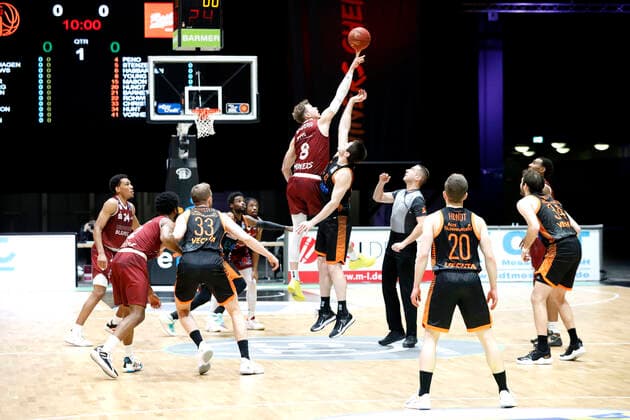 10.02.2021, easyCredit Basketball Bundesliga, BBL, Saison 2020 2021, Herren, Chemnitz Niners - Rasta Vechta TippOff, Jan Niklas Wimberg, Niners Chemnitz Chemnitz Messe Chemnitz Sachsen Germany