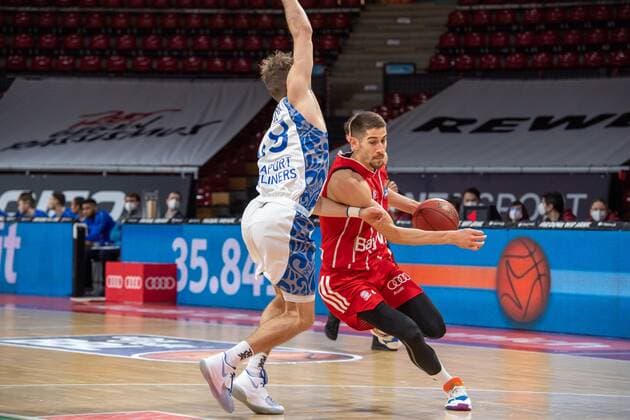 Diego Flaccadori 12 (FC Bayern), FC Bayern Basketball vs. Fraport Skyliners, BBL, 12.02.2021 Muenchen Bayern Deutschland