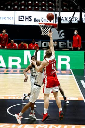 12.02.2021, easyCredit Basketball Bundesliga, BBL, Saison 2020 2021, Herren, Chemnitz Niners - Brose Bamberg Christian Sengfelder, Brose Bamberg Chemnitz Messe Chemnitz Sachsen Germany
