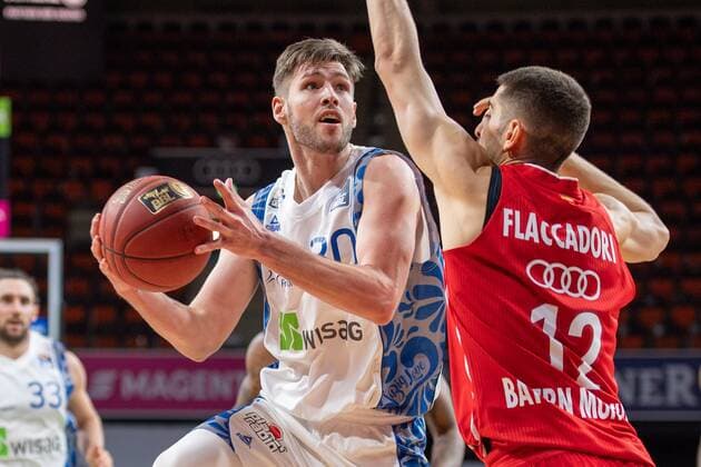 !b30!, Diego Flaccadori 12 (FC Bayern), FC Bayern Basketball vs. Fraport Skyliners, BBL, 12.02.2021 Muenchen Bayern Deutschland