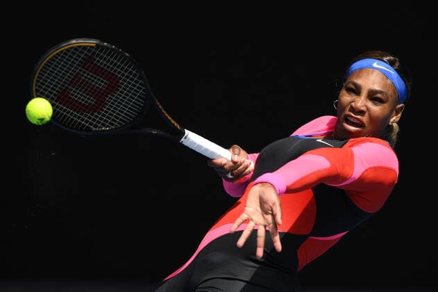 TENNIS AUSTRALIAN OPEN, Serena Williams of the United States in action during her fourth Round Women s singles match against Aryna Sabalenka of Belarus on Day 7 of the Australian Open at Melbourne Park in Melbourne, Sunday, February 14, 2021. ( NO ARCHIVING, EDITORIAL USE ONLY, NO USE IN BOOKS WITHOUT CONSENT MELBOURNE VIC AUSTRALIA  Copyright: xDAVExHUNTx 20210214001520480926
