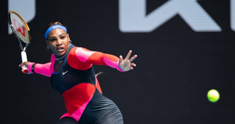 (210214) -- MELBOURNE, Feb. 14, 2021 -- Serena Williams returns a shot during the women s singles 4th round match between Serena Williams of the United States and Aryna Sabalenka of Belarus at the Australian Open 2021 tennis tournament in Melbourne Park, Melbourne, Australia, on Feb. 14, 2021. (Photo by Xinhua) (SP)AUSTRALIA-MELBOURNE-TENNIS-AUSTRALIAN OPEN-DAY 7 HuxJingchen 