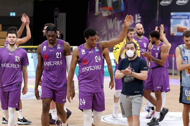 GSD zje123 Saison 2020 21 Easy credit Basketball Bundesliga BG Göttingen - Hakro Merlins Crailsheim Göttingens Verlierer schleichen vom Platz