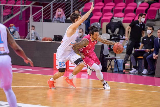 easyCredit BBL, Telekom Baskets Bonn vs. Syntainics MBC, 14.02.2021 Chris Babb (Telekom Baskets Bonn 7) easyCredit BBL, Telekom Baskets Bonn vs. Syntainics MBC am 14.02.2021 im Telekom Dome Bonn, Bonn (Nordrhein-Westfalen) Copyright: xBEAUTIFULxSPORTS Mueller-Laschetx