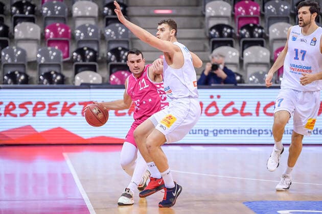 easyCredit BBL, Telekom Baskets Bonn vs. Syntainics MBC, 14.02.2021 Anthony DiLeo (Telekom Baskets Bonn 11), easyCredit BBL, Telekom Baskets Bonn vs. Syntainics MBC am 14.02.2021 im Telekom Dome Bonn, Bonn (Nordrhein-Westfalen) Copyright: xBEAUTIFULxSPORTS Mueller-Laschetx