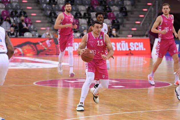 easyCredit BBL, Telekom Baskets Bonn vs. Syntainics MBC, 14.02.2021 Anthony DiLeo (Telekom Baskets Bonn 11), easyCredit BBL, Telekom Baskets Bonn vs. Syntainics MBC am 14.02.2021 im Telekom Dome Bonn, Bonn (Nordrhein-Westfalen) Copyright: xBEAUTIFULxSPORTS Mueller-Laschetx