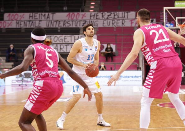 Telekom Baskets Bonn vs. Aleksandar Marelja Syntainics MBC easyCredit BBL 1. Bundesliga , Saison 2020 2021 , 19. Spieltag
