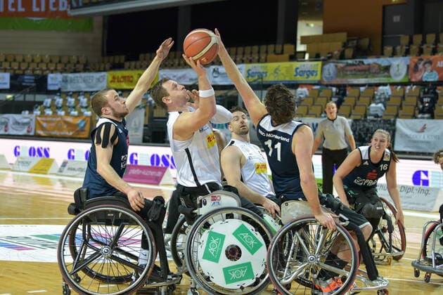 RBBL; RSV Lahn-Dill - BBC Muensterland, 14.02.21 Dominik Mohsler ( 4 RSV Lahn-Dill), Simon Brown ( 5 RSV Lahn-Dill), Mattijs Bellers ( 11 BBC Muensterland), Marco Hoffmann ( 30 BBC Muensterland), Lena Knippelmeyer ( 16 BBC Muensterland) Rittal Arena, Wetzlar, 14.02.21 Copyright: xBEAUTIFULxSPORTS Roeczeyx