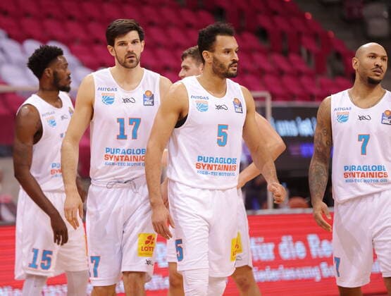 Telekom Baskets Bonn vs. Syntainics MBC easyCredit BBL 1. Bundesliga , Saison 2020 2021 , 19. Spieltag