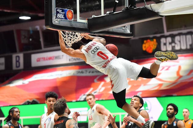 Chemnitz, Deutschland 14. Februar 2021: BBL - 2020 2021 - Niners Chemnitz vs. FC Bayern Muenchen Nick Weiler-Babb (Bayern), Copyright: xFotostandx xDostmannx