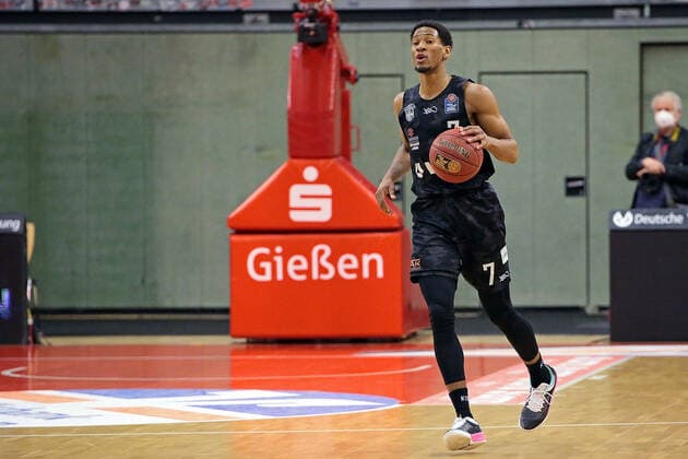 14.02.2021, xovx, Basketball BBL, JobStairs Gießen 46ers - Hamburg Towers Kameron Taylor (Hamburg Towers), Freisteller Gießen Sporthalle Gießen-Ost Hessen Deutschland (DE)