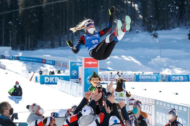 Bilder des Jahres 2021, Sport 02 Februar Sport Themen der Woche KW07 Sport Bilder des Tages Winner Marketa Davidova, CZECH REPUBLIC competing in the Women 15km Individual Competition during the Biathlon IBU World Championships 2021 on 16 February 2021 in Pokljuka, Slovenia. (Kalle Parkkinen Newspix24)  Copyright: xKallexParkkinenx NP2401289666