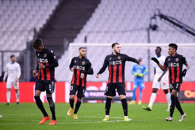 JOIE - FAIR PLAY - 11 AMINE GOUIRI (NICE) - 28 HICHAM BOUDAOUI (NICE) - 10 ALEXIS CLAUDE MAURICE (NICE) FOOTBALL : Marseille vs Nice - Ligue 1 Uber Eats - 17 02 2021 FEP Panoramic 