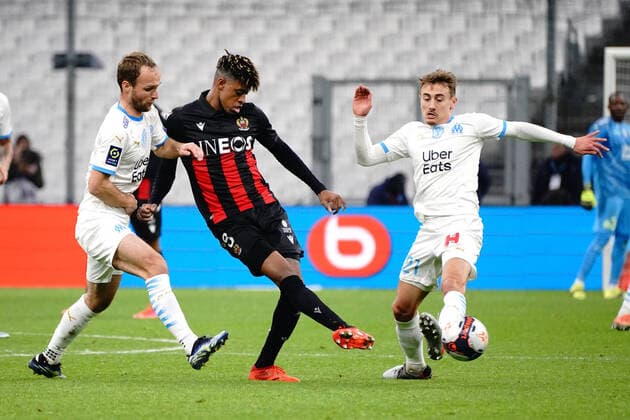 Robson Bambu (OGC Nice) - Valere Germain (Olympique de Marseille) FOOTBALL : Olympique de Marseille vs OGC Nice - Ligue 1 Uber Eats - Marseille - 17 02 2021 NorbertScanella PanoramiC 