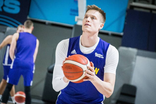210217 Pa denna handoutbild fran Basketförbundet ses Jonas Jerebko under en träning med det svenska landslaget inför EM-kvalet i basket den 17 februari 2021 i Istanbul, Turkiet. Copyright: ISACxSOLINAW SWEDENxBASKETBALL BB210217ZU027