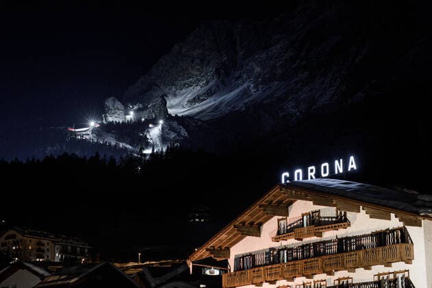 Bilder des Jahres 2021, Sport 02 Februar Sport Themen der Woche KW07 210218 Hotel Corona during the 2021 FIS Alpine World Ski Championships on February 18, 2021 in Cortina d Ampezzo. Photo: Simon Hastegard BILDBYRAN kod SH SH0074 alpint alpine alpina vm fis alpine world ski championships förhand inför preview dam bbeng stad by staden hotell hotel corona coronavirus covid-19 *** 210218 Hotel Corona during the 2021 FIS Alpine World Ski Championships on February 18, 2021 in Cortina d Ampezzo Photo Simon Hastegard BILDBYRAN code SH SH0074 alpine alpine alpina vm fis alpine world ski championships in advance of preview dam bbeng city by city hotel hotel corona coronavirus covid 19,  Copyright: SIMONxHASTEGARD BB210218SH145