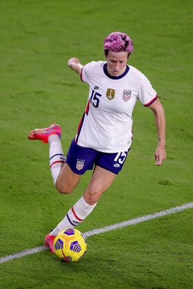 February 18, 2021: United States forward MEGAN RAPINOE (15) sets up a pass during the SheBelieves Cup United States vs Canada match at Exploria Stadium in Orlando, Fl on February 18, 2021. - ZUMAk149 20210218_zsp_k149_074 Copyright: xCoryxKnowltonx