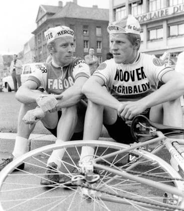 Archivbilder der Woche SPORT KW07 Tour de France 1971. Erste Etappe Start in Mulhouse 27.06.1971 Rolf Wolfshohl (li.) und Albert Fritz (beide Deut.).