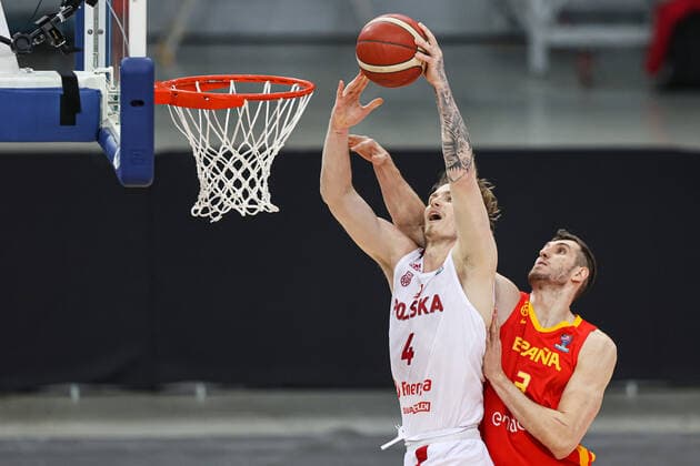 19.02.2021 GLIWICE, GLIWICE ARENA?KOSZYKOWKA (BASKETBALL) , KWALIFIKACJE MISTRZOSTW EUROPY FIBA EUROBASKET 2021 ( European Championship, EM, Europameisterschaft QUALIFICATION FIBA EUROBASKET 2021 BANKA GLIWICE ( BUBBLE GLIWICE ?MECZ POLSKA - HISZPANIA ( GAME POLAND SPAIN )?NZ ALEKSANDER BALCEROWSKI, RUBEN GUERRERO PINO?FOTO LUKASZ GROCHALA CYFRASPORT NEWSPIX.PL --- Newspix.pl  20210219CSLG0101