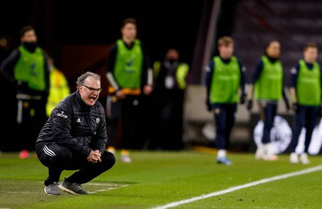 Fußball, Trainerhistorie, Leeds United Wolverhampton Wanderers v Leeds United Premier League 19 02 2021. Leeds United Manager Marcelo Bielsa during the Premier League match between Wolverhampton Wanderers and Leeds United at Molineux, Wolverhampton, England on 19 February 2021. Wolverhampton Molineux West Midlands England Editorial use only DataCo restrictions apply See www.football-dataco.com , Copyright: xSimonxDaviesx PSI-11903-0115
