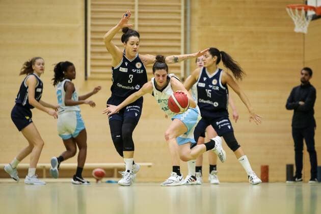 Capitol Bascats Duesseldorf gegen Eintracht Braunschweig LionPride, 20.02.2021 Stefanie Grigoleit ( 3), Anja Fuchs Robetin ( 8, Capitol Bascats Duesseldorf); Capitol Bascats Duesseldorf gegen Eintracht Braunschweig LionPride am 20.02.2021, Duesseldorf. Copyright: xBEAUTIFULxSPORTS KennyxBeelex