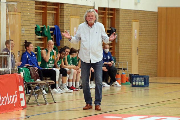 20.02.2021, xovx, Basketball Damen 1. Bundesliga, BC Pharmaserv Marburg - GISA Lions SV Halle Head Coach Christoph Wysocki (BC Pharmaserv Marburg), Freisteller Marburg Sporthalle Georg-Gaßmann-Stadion Hessen Deutschland (DE)
