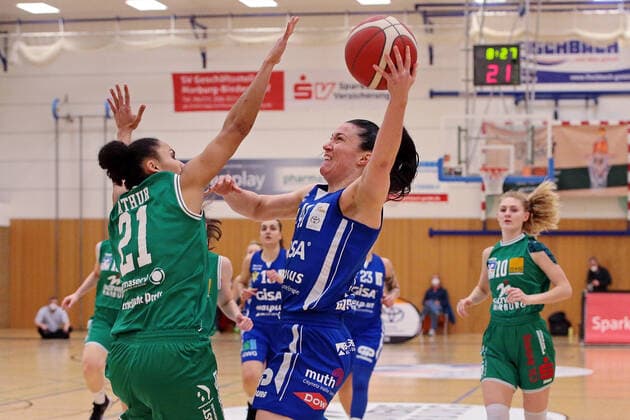 20.02.2021, xovx, Basketball Damen 1. Bundesliga, BC Pharmaserv Marburg - GISA Lions SV Halle v.l. Rachel Arthur (BC Pharmaserv Marburg), Eilidh Simpson (Gisa Lions SV Halle) Marburg Sporthalle Georg-Gaßmann-Stadion Hessen Deutschland (DE)