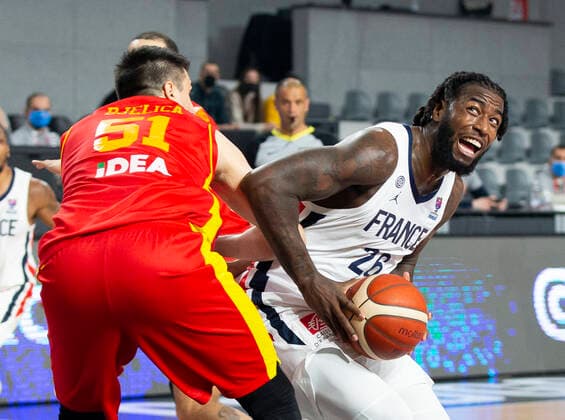 Mathias Lessort of France, Milko Bjelica of Montenegro BASKET : Montenegro vs France - qualification Euro 2022 - 20 02 2021 NIKOLAKRSTIC PANORAMIC 
