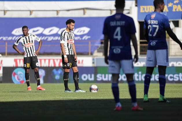 Fulgini Angelo 10 FOOTBALL : Strasbourg vs Angers - Ligue 1 Uber Eats - 21 02 2021 ElyxandroCegarra Panoramic 