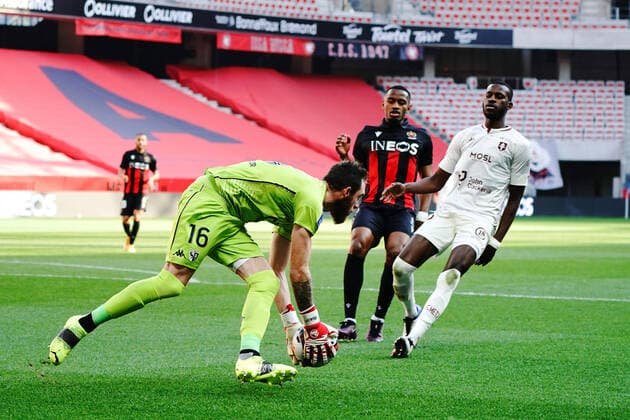 Alexandre Oukidja (FC Metz) FOOTBALL : OGC Nice vs FC Metz - Ligue 1 Uber Eats - Nice - 21 02 2021 NorbertScanella PanoramiC 