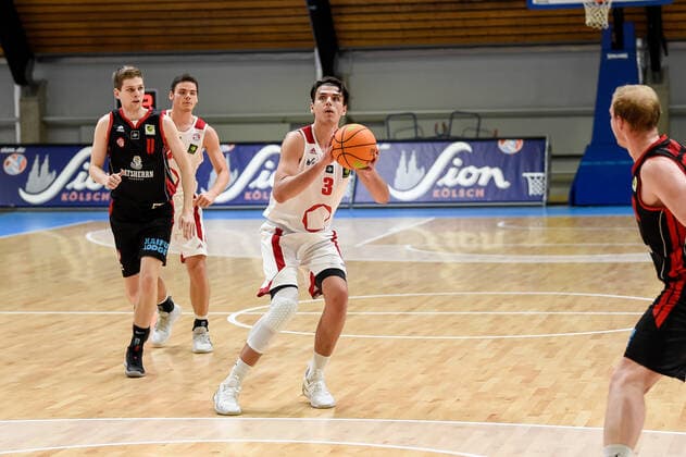 Barmer 2. Basketball Bundesliga ProB, Rheinstars Koeln vs. ETV Hamburg, 21.02.2021 Yannick Kneesch (RheinStars Koeln 3), Barmer 2. Basketball Bundesliga ProB, Rheinstars Koeln vs. ETV Hamburg am 21.02.2021 in der Basketball Campus Koeln in Koeln (Nordrhein-Westfalen) Copyright: xBEAUTIFULxSPORTS Mueller-Laschetx