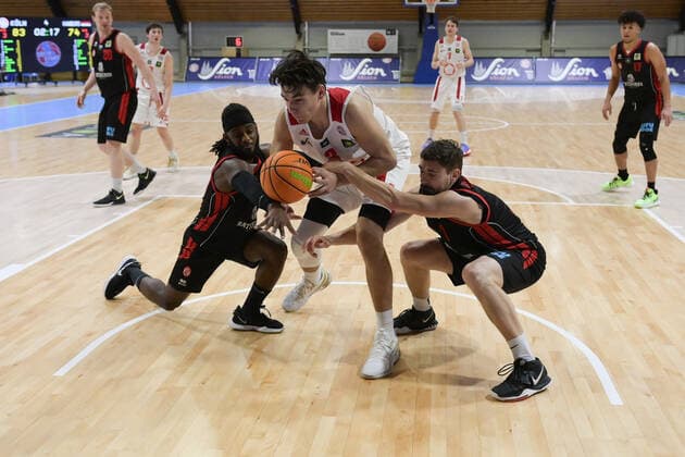 Barmer 2. Basketball Bundesliga ProB, Rheinstars Koeln vs. ETV Hamburg, 21.02.2021 Yannick Kneesch (RheinStars Koeln 3), Barmer 2. Basketball Bundesliga ProB, Rheinstars Koeln vs. ETV Hamburg am 21.02.2021 in der Basketball Campus Koeln in Koeln (Nordrhein-Westfalen) Copyright: xBEAUTIFULxSPORTS Mueller-Laschetx