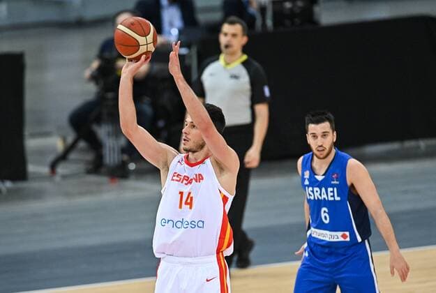 2021.02.21 Gliwice Koszykowka Mezczyzn Kwalifikacje Mistrzostw Europy FIBA EuroBasket 2022 Hiszpania - Izrael N z Jonathan Barreiro Foto Lukasz Sobala PressFocus 2021.02.21 Gliwice Basketball Men s FIBA EuroBasket 2022 Qualifiers Spain - Israel Jonathan Barreiro Credit: Lukasz Sobala PressFocus NEWSPIX.PL --- Newspix.pl  20210221PF_LS021