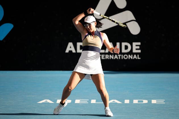 ADELAIDE, AUSTRALIA - FEBRUARY 22: Saisai Zheng of China plays a forehand against Danielle Collins of United States during their singles match on day one of the Adelaide International tennis tournament at Memorial Drive on February 22, 2021 in Adelaide, Australia. (Photo by Peter Mundy Speed Media Icon Sportswire) TENNIS: FEB 22 - Adelaide International Icon210222151