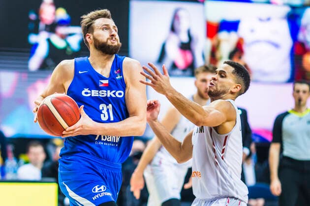 2021-02-22 Vilnius Lithuania. National teams of Belgium and Czech Republic play FIBA Eurobasket 2022 qualifier group C match in Vilnius on Monday 22 of February 2022. Vilnius Lithuania KKF20210222_3085  Copyright: xKarolisxKavolelisx FIBA basketball Lithuania