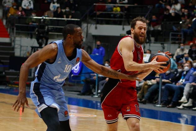 Russian Federation. Saint-Petersburg. Sibur Arena. Basketball. Euroleague 2020 2021, BC Zenit Saint Petersburg - BC Milan. Player of the Zenit basketball club William Thomas (10), Sergio Rodriguez. MaksimxKonstantinov