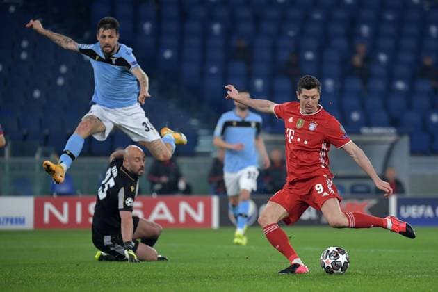 Robert Lewandowski of FC Bayern Munchen scores the goal of 0-1 during the Champions League round of 16 football match between SS Lazio and Bayern Munchen at stadio Olimpico in Rome (Italy), February, 23th, 2021. Photo Andrea Staccioli Insidefoto andreaxstaccioli