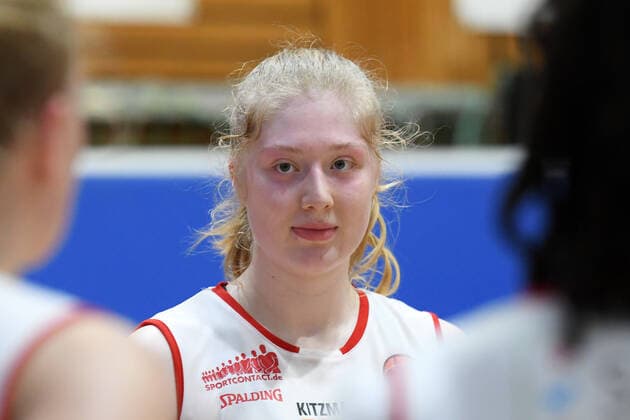 Basketball: Toyota 1. DBBL, 18. Spieltag, GiroLive-Panthers Osnabrück vs. TK Hannover am 21.02.2021 in der OSC-Halle in Osnabrück. Frieda Bühner (GiroLive-Panthers Osnabrück) Osnabrück OSC-Halle Niedersachsen Deutschland *** Basketball Toyota 1 DBBL, Matchday 18, GiroLive Panthers Osnabrück vs TK Hannover on 21 02 2021 at OSC Halle in Osnabrück Frieda Bühner GiroLive Panthers Osnabrück Osnabrück OSC Halle Lower Saxony Germany