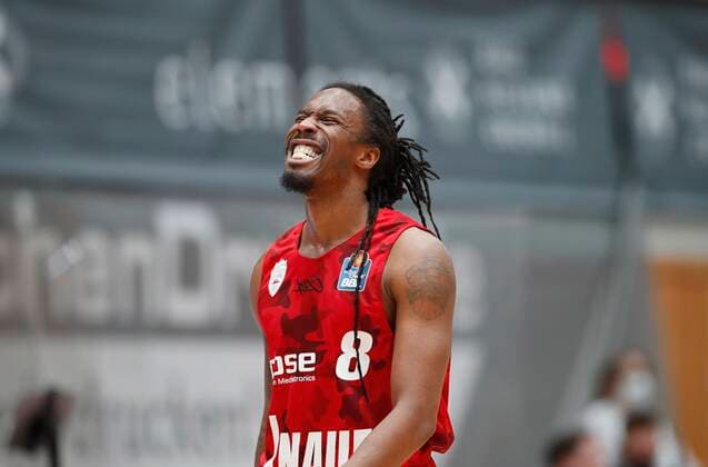 24.02.2021, Basketball, BBL 2020 2021, 17. Spieltag, s.Oliver Wuerzburg - JobStairs GIESSEN 46ers, GER, s.Oliver Arena in Wuerzburg Bild: Robert Lowery (s.Oliver Wuerzburg), Copyright: HMBxMedia xHeikoxBecker