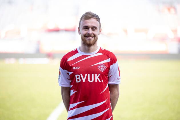 Martin Hasek, FC Würzburger Kickers, 2. Bundesliga, Porträttermin 2020 2021, Copyright: FWK HMBxMedia xHeikoxBecker