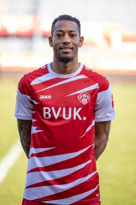Rajiv van La Parra, FC Würzburger Kickers, 2. Bundesliga, Porträttermin 2020 2021, Copyright: FWK HMBxMedia xHeikoxBecker