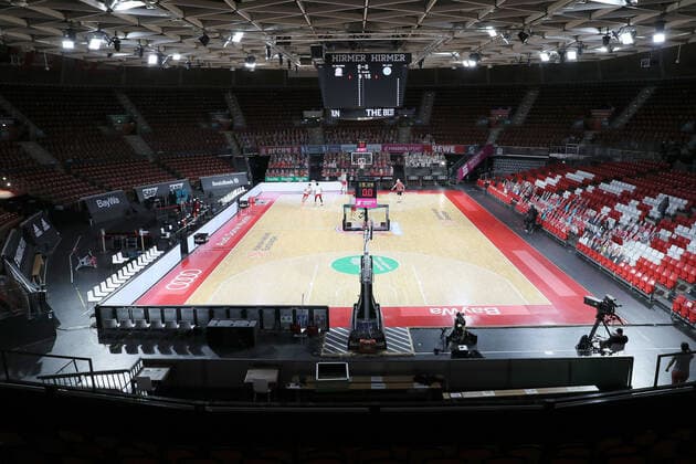 Uebersicht des leeren Audi Domes FC Bayern Basketball vs. Maccabi Playtika Tel Aviv, Basketball, EuroLeague, 26.Spieltag, 2020 2021, 25.02.2021, FC Bayern Basketball vs. Maccabi Playtika Tel Aviv, Basketball, EuroLeague, 26.Spieltag, 2020 2021, 25.02.2021, Muenchen Copyright: xMarcelxEngelbrechtx Eibner-Pressefotox EP_met
